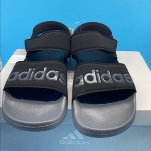 NEW NIB Adidas Unisex Adult Adilette Sandal, Black/Grey Size 11 Men 12 Women